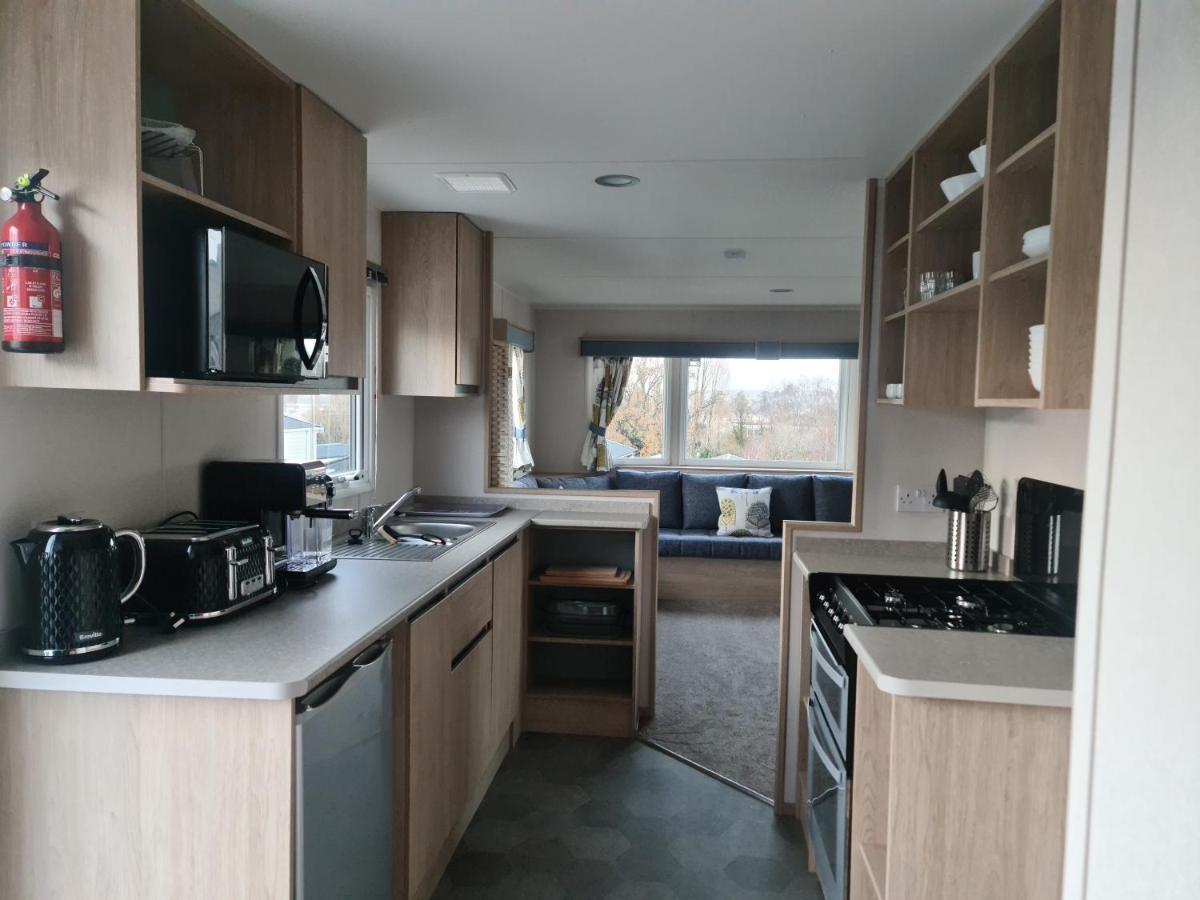Escape City Caravan Lytchett Minster Eksteriør bilde